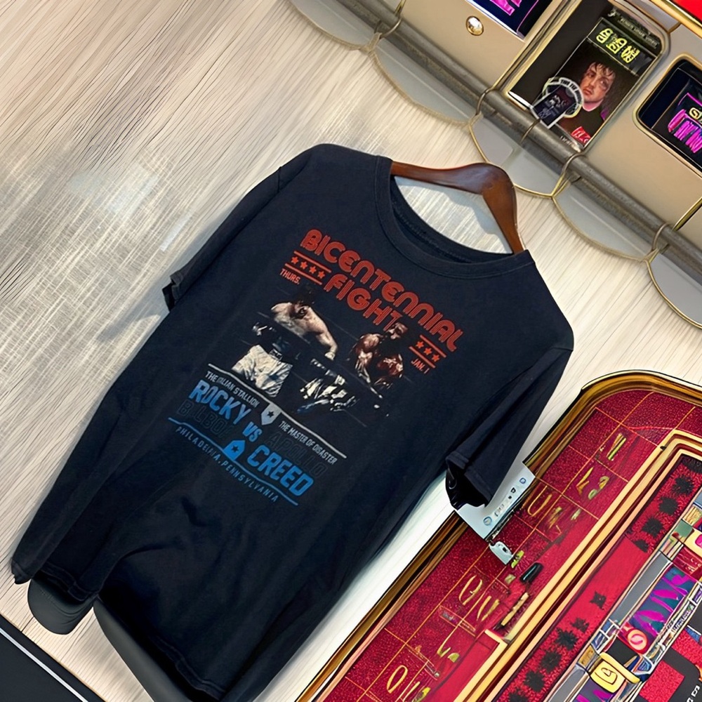 ❤️5 for $25❤️ - In original box - Funko Rocky Balboa v Apollo Creed t-shirt